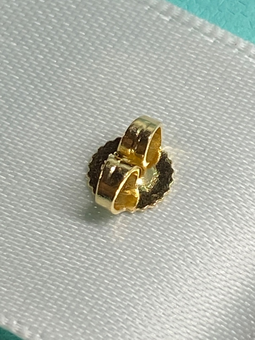 New Tiffany & Co. 18K Yellow Gold Earring Back AUTHENTIC - Picture 5 of 5